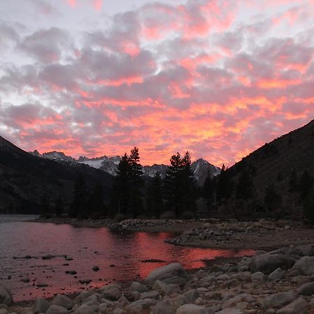 Twin Lakes Resort Bridgeport Bagian luar foto