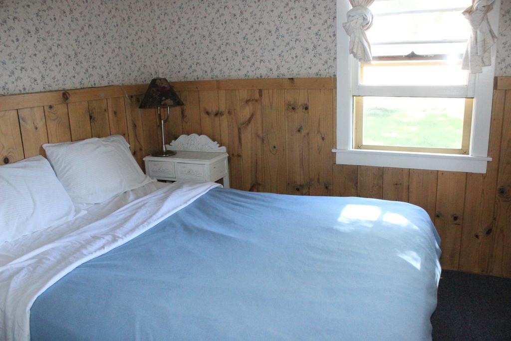 Twin Lakes Resort Bridgeport Ruang foto