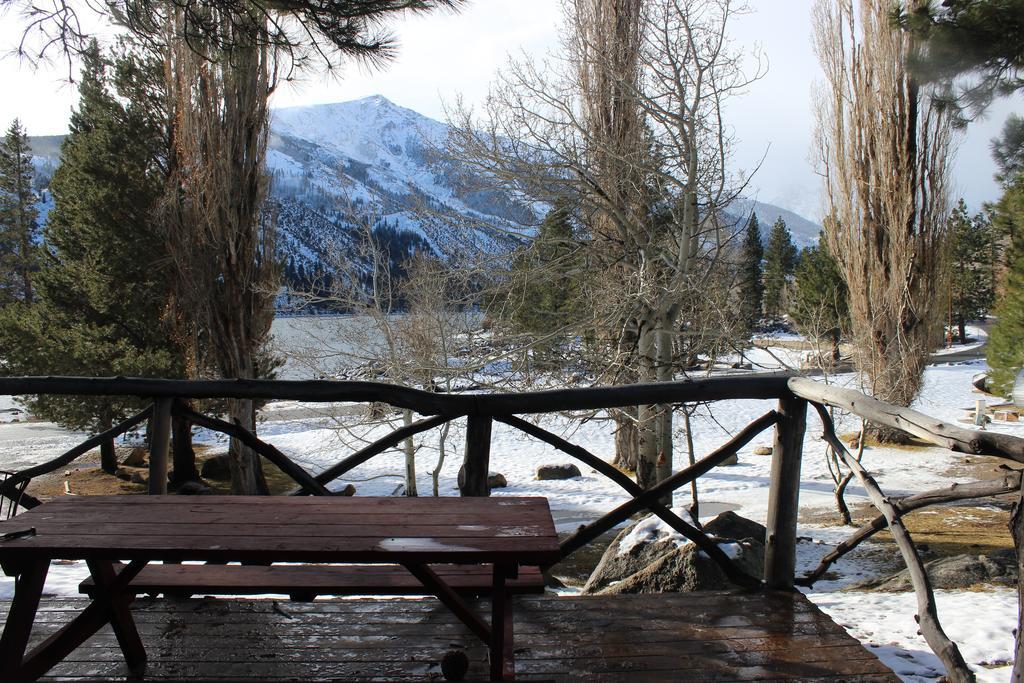 Twin Lakes Resort Bridgeport Ruang foto